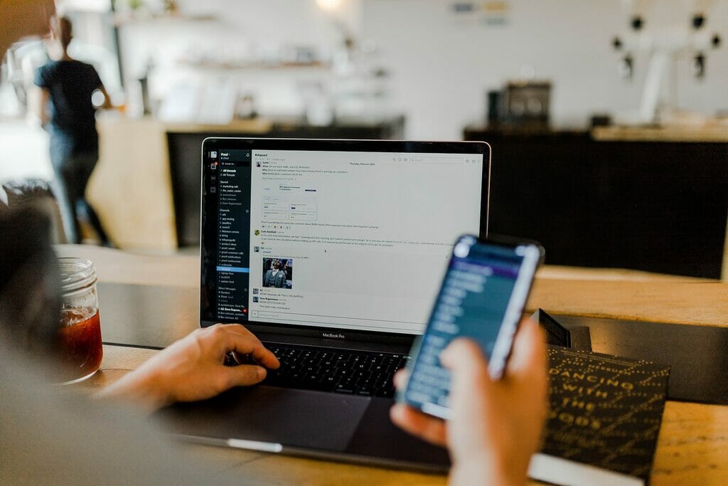 iwork.ph - Discover the top Filipino customer service representatives for outsourcing and staffing needs in the Philippines. Find the best customer support staff in the Philippines. - Tips to Outsource Customer Service Representative in Philippines